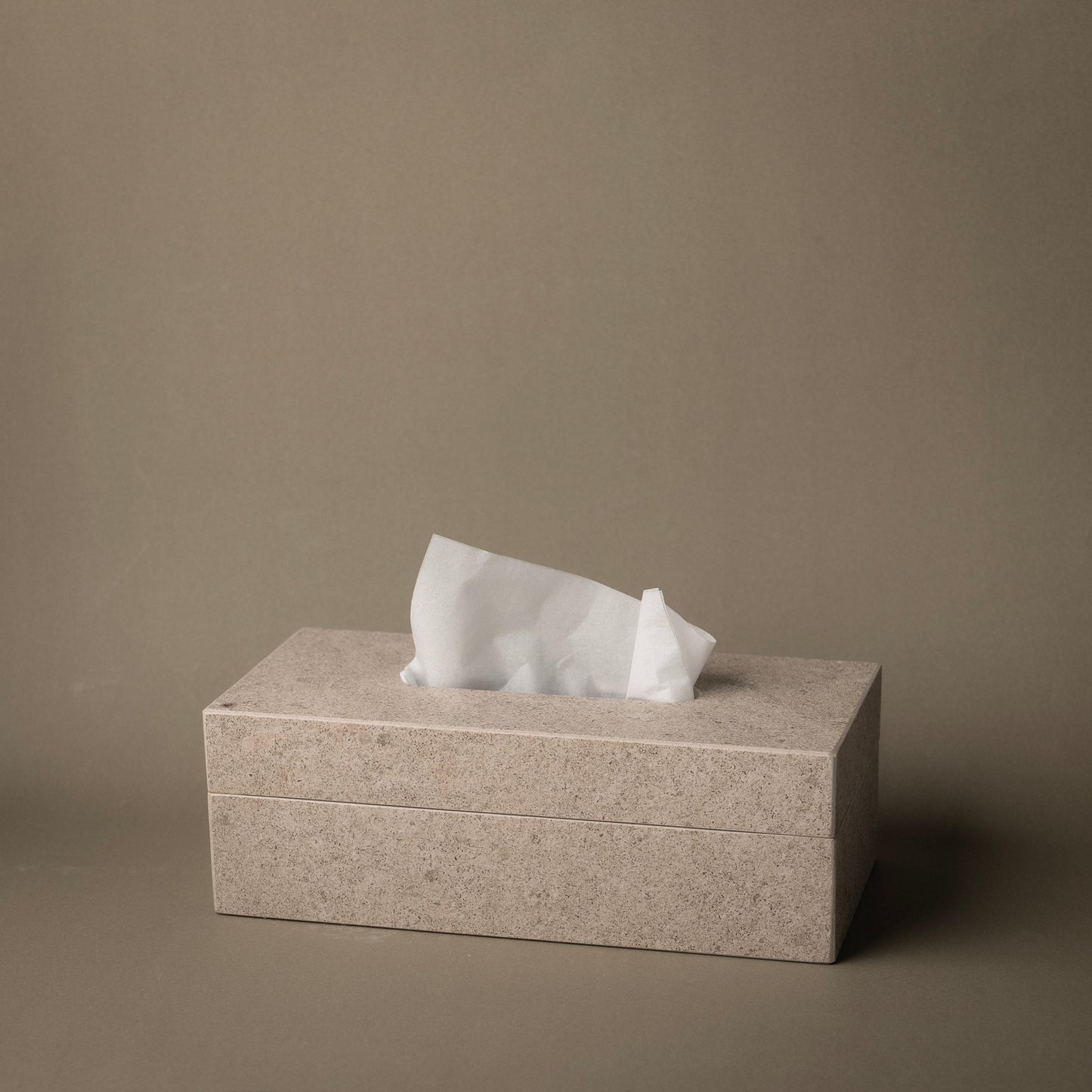 Tissue Holder