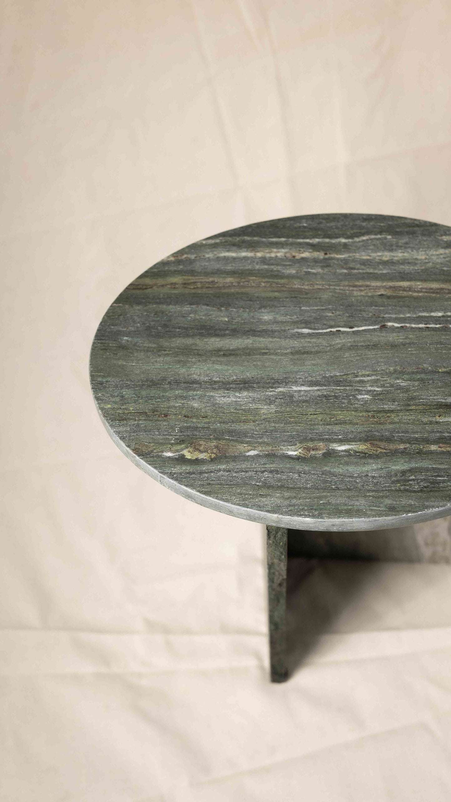 Verde Edge Table